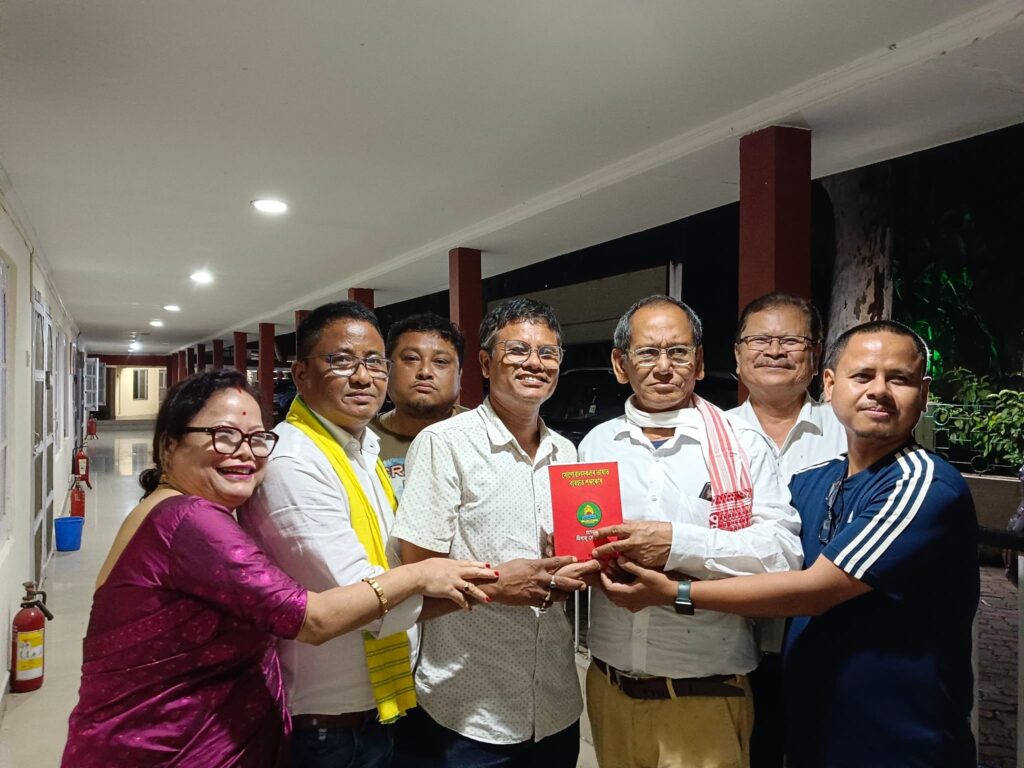 0dcb630b e54f 4310 8313 2bf9efb914eb